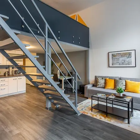 דירה Deluxe By Bella